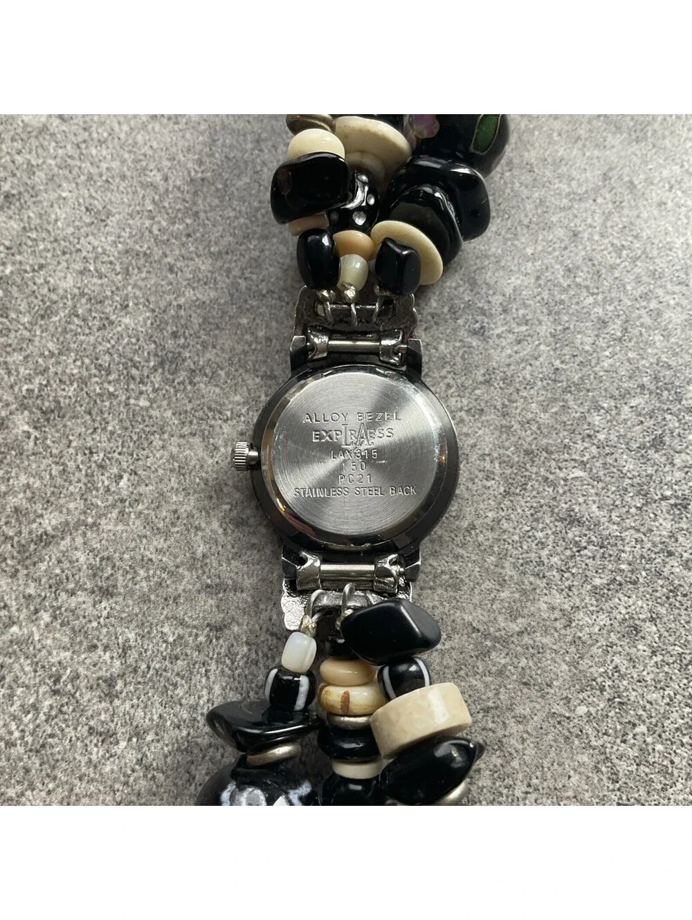 Vintage La Express Womens Bracelet Watch 26mm Silver Tone Case MOP Dial B-Q
